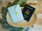 Sweet Daisies Passport Cover